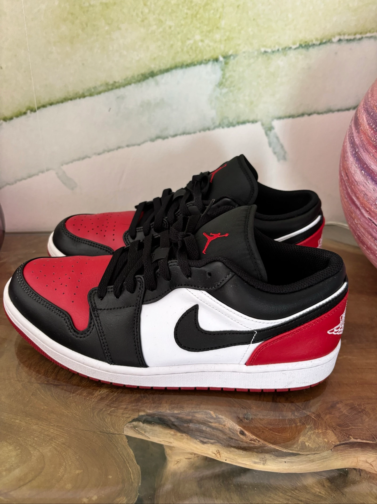 Baskets Nike Air Jordan 1 low rouge noir blanc 